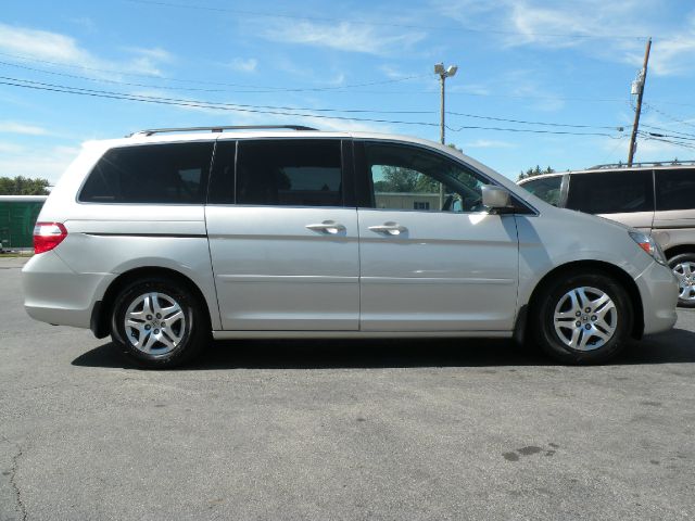 Honda Odyssey Open-top MiniVan