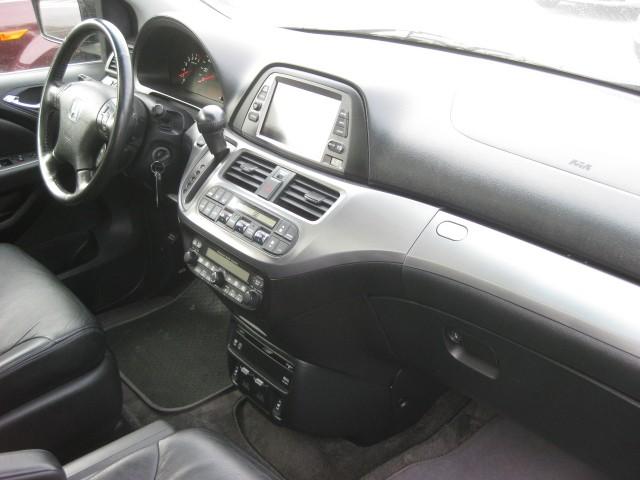 Honda Odyssey 2005 photo 3