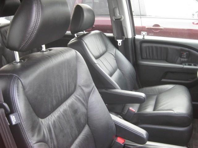 Honda Odyssey 2005 photo 4