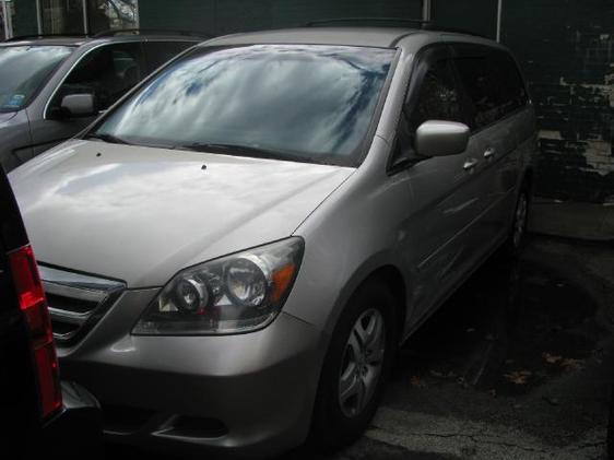 Honda Odyssey 2005 photo 4