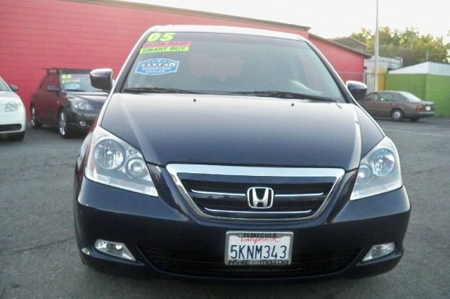 Honda Odyssey 2005 photo 10