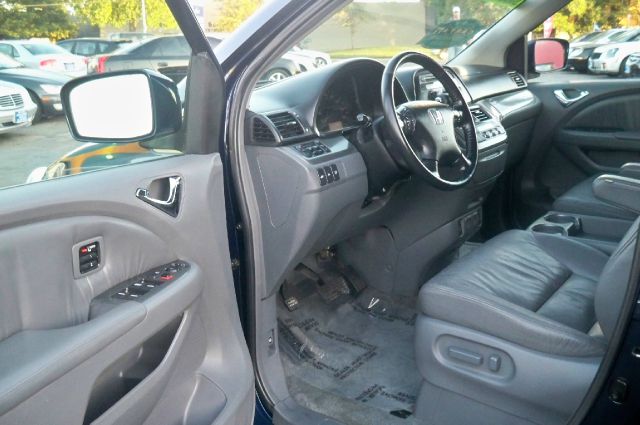 Honda Odyssey 2005 photo 15