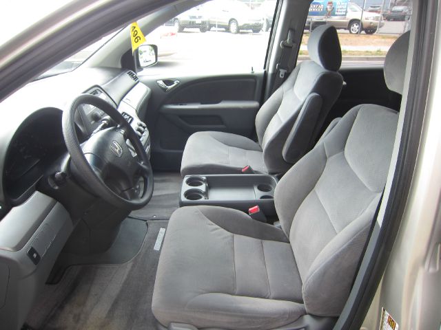 Honda Odyssey 2005 photo 12