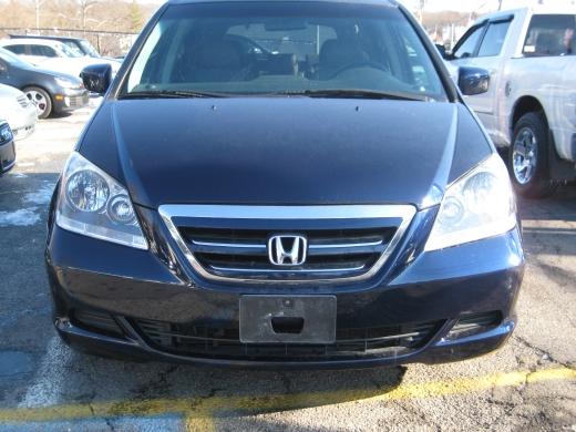 Honda Odyssey 2005 photo 1