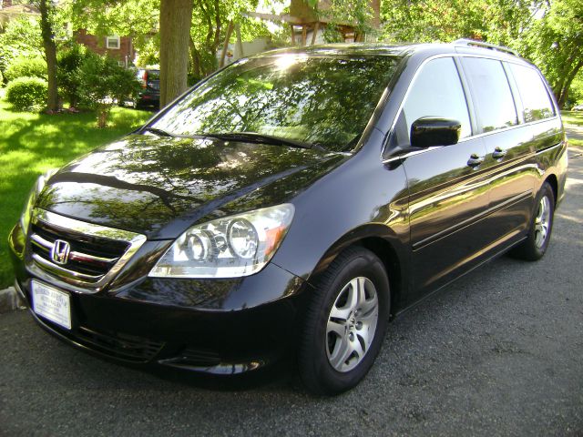 Honda Odyssey 2005 photo 20