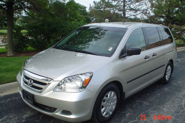 Honda Odyssey 2005 photo 4