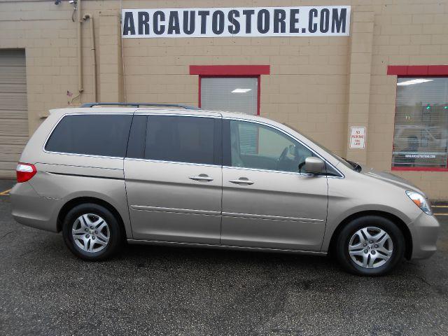 Honda Odyssey 2005 photo 4