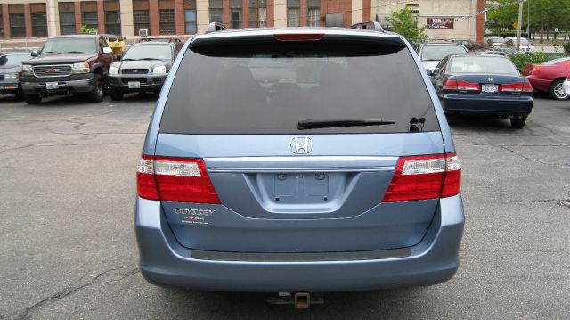 Honda Odyssey 2006 photo 3