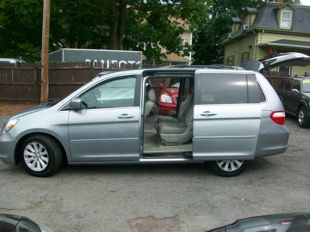 Honda Odyssey 2006 photo 3