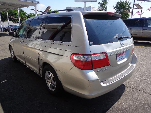 Honda Odyssey 2006 photo 3