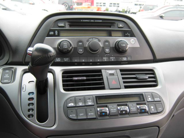 Honda Odyssey 2006 photo 13