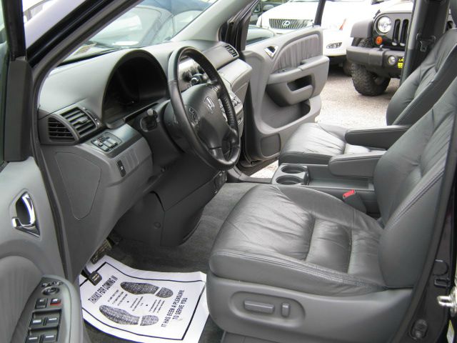 Honda Odyssey 2006 photo 24