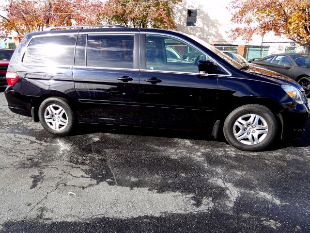 Honda Odyssey 2006 photo 3