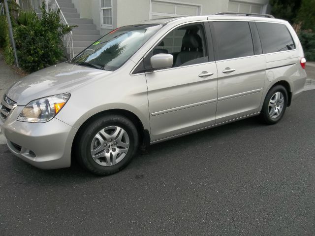 Honda Odyssey REG CAB Flareside 126st MiniVan