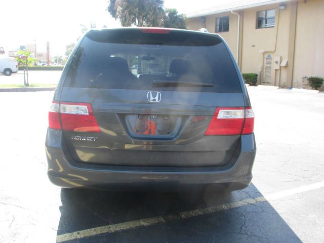 Honda Odyssey 2006 photo 6