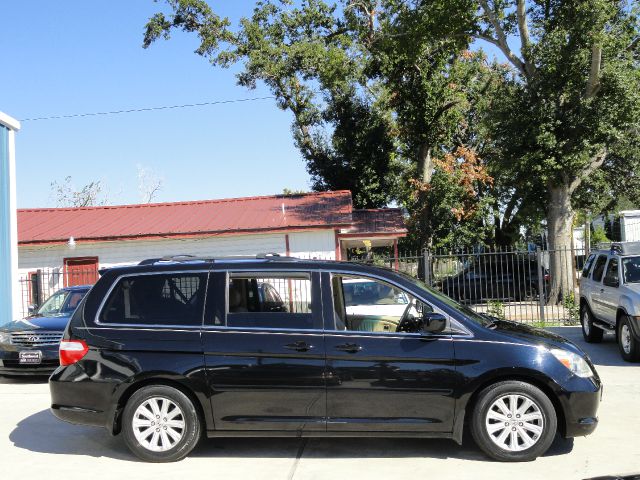 Honda Odyssey 2006 photo 3