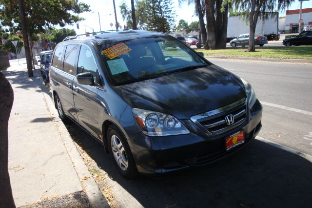 Honda Odyssey 2006 photo 3