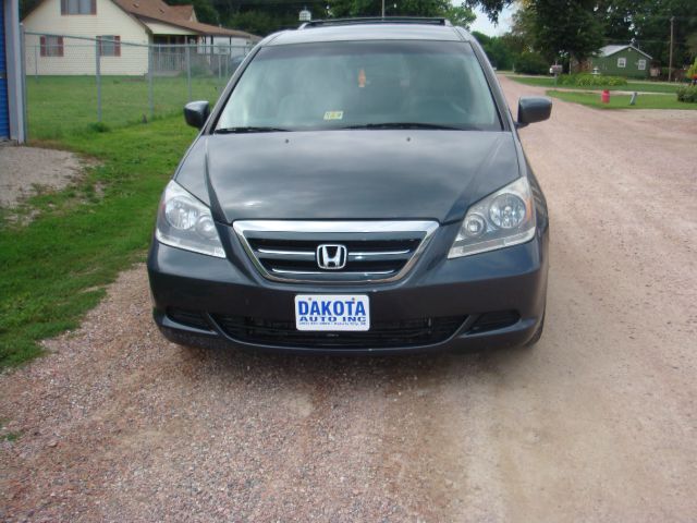 Honda Odyssey 2006 photo 2