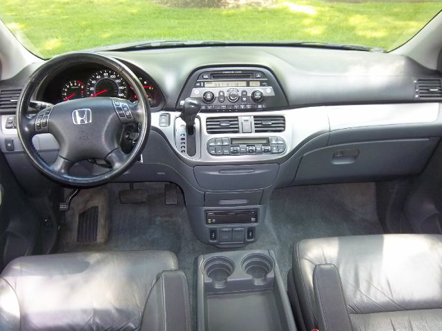 Honda Odyssey 2006 photo 18