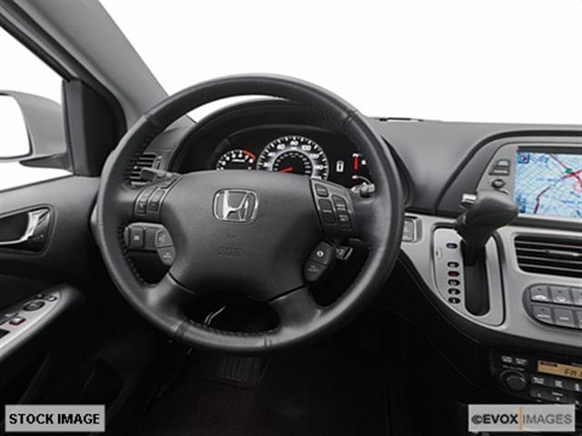 Honda Odyssey 2006 photo 2