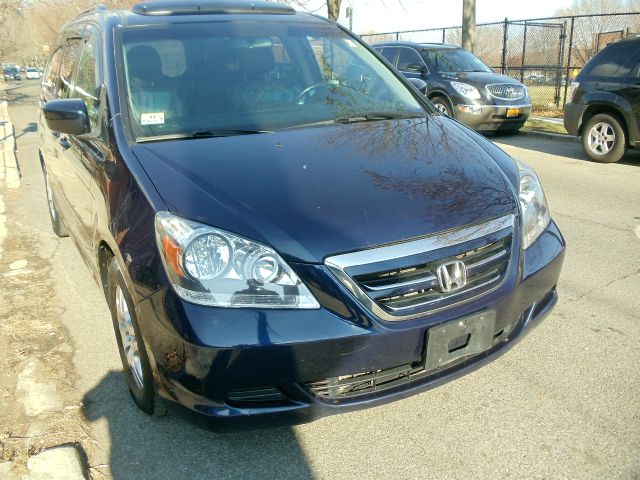 Honda Odyssey 2006 photo 3