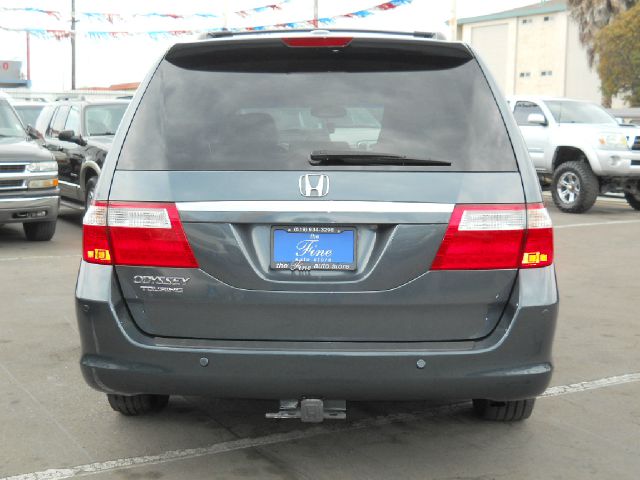 Honda Odyssey RTS 4WD MiniVan