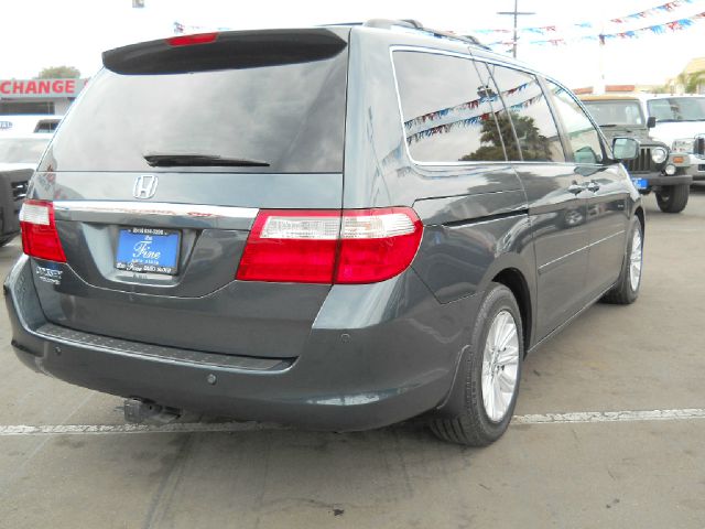 Honda Odyssey 2006 photo 1