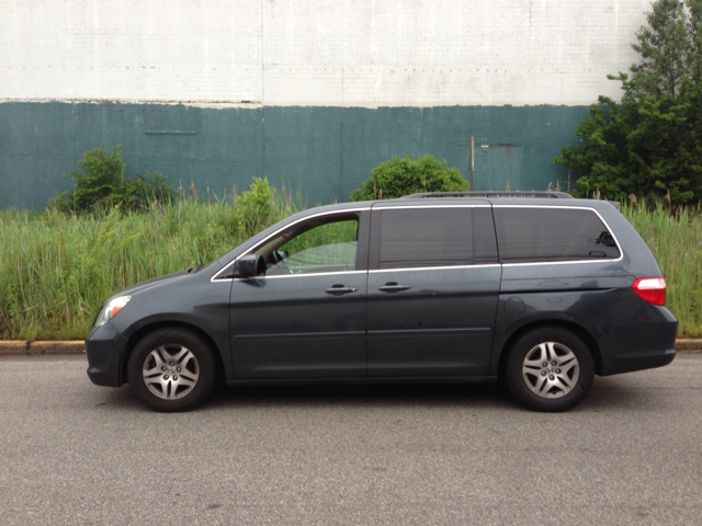 Honda Odyssey 2006 photo 2