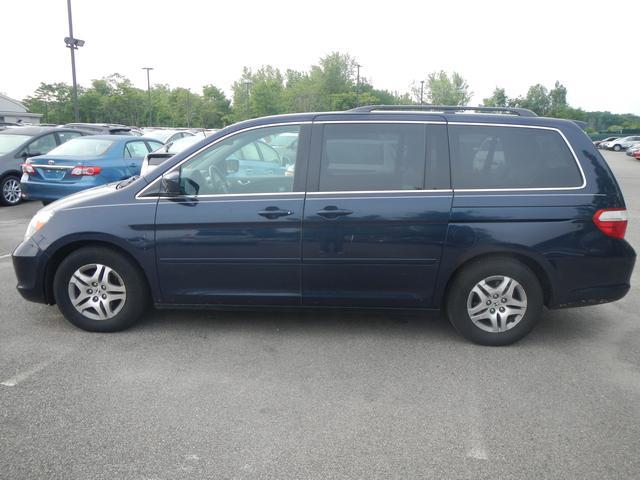 Honda Odyssey 2006 photo 3