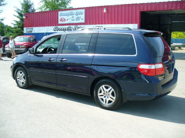 Honda Odyssey 2006 photo 2