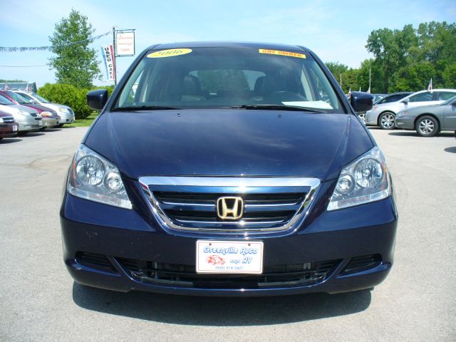 Honda Odyssey 2006 photo 3