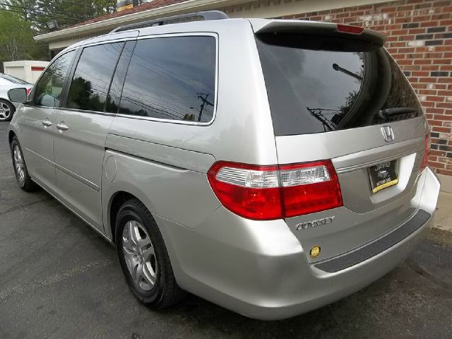 Honda Odyssey REG CAB Flareside 126st MiniVan