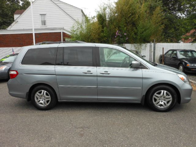 Honda Odyssey LS 2WD MiniVan