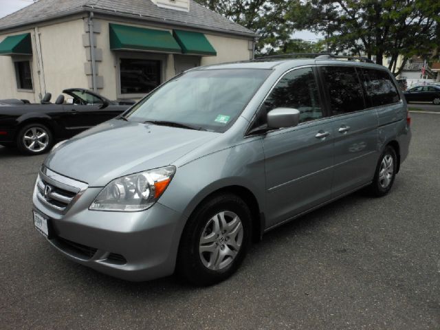 Honda Odyssey 2006 photo 2