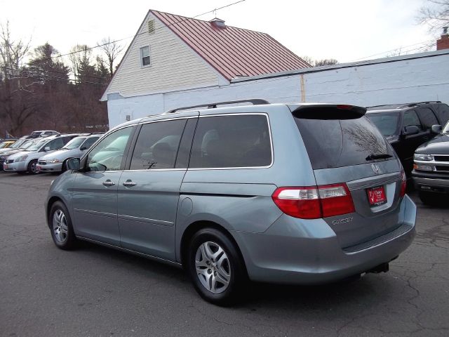 Honda Odyssey 2006 photo 2