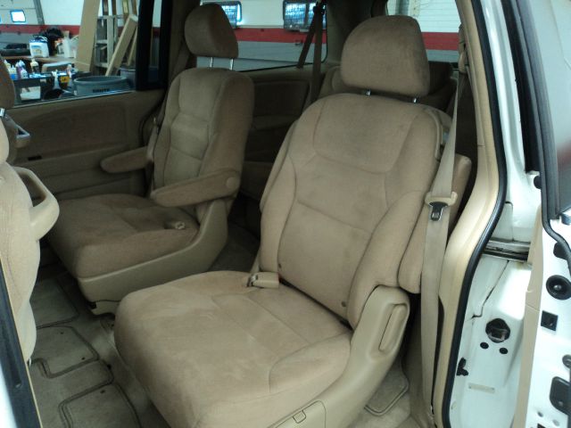 Honda Odyssey 2006 photo 9