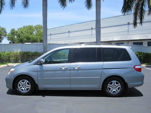 Honda Odyssey 2006 photo 1