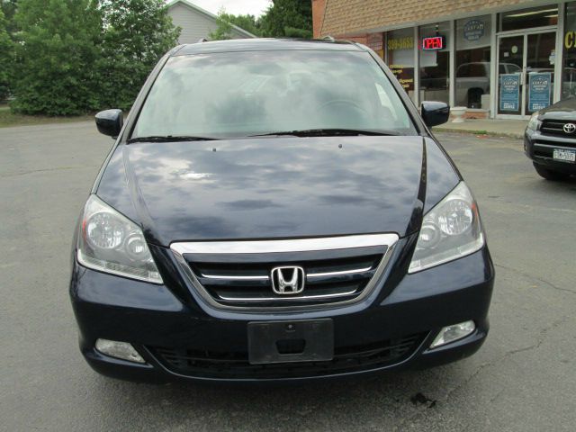 Honda Odyssey 2006 photo 2