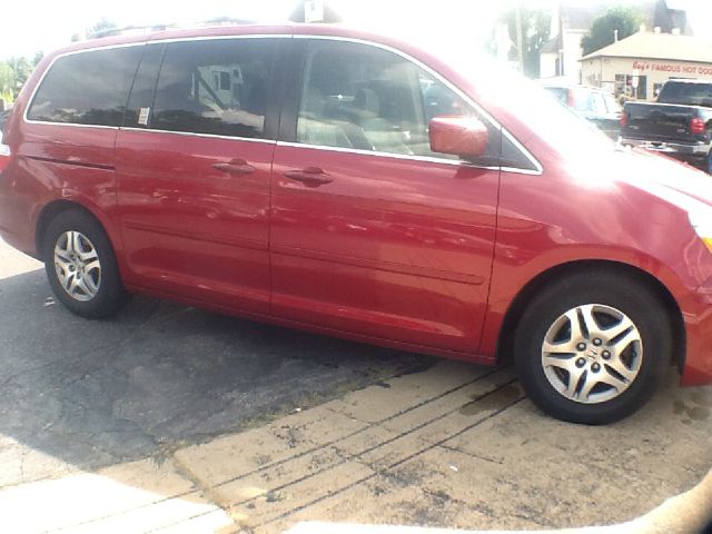 Honda Odyssey 2006 photo 3