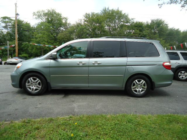 Honda Odyssey 2006 photo 3