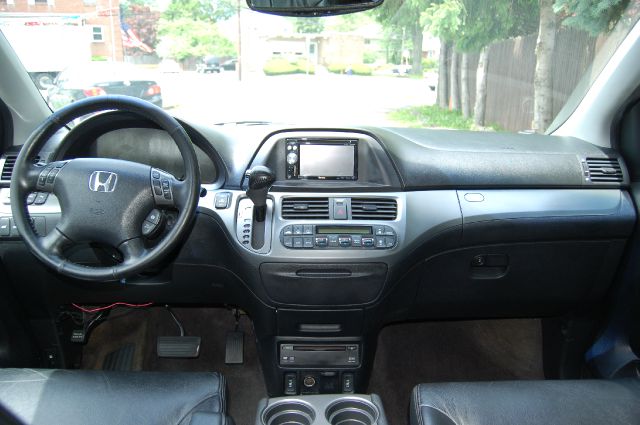 Honda Odyssey 2006 photo 8