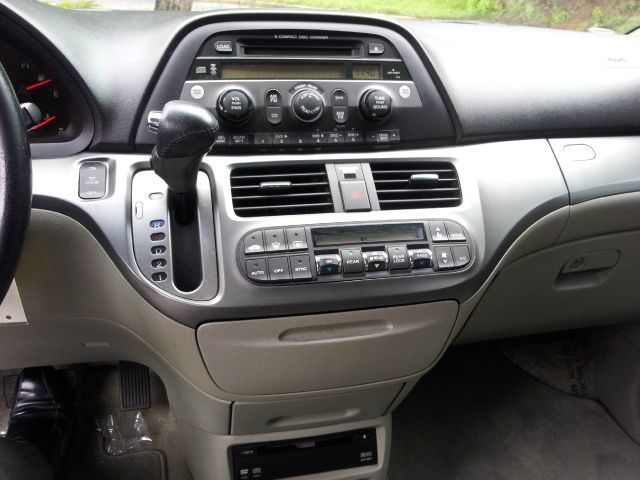 Honda Odyssey 2006 photo 13