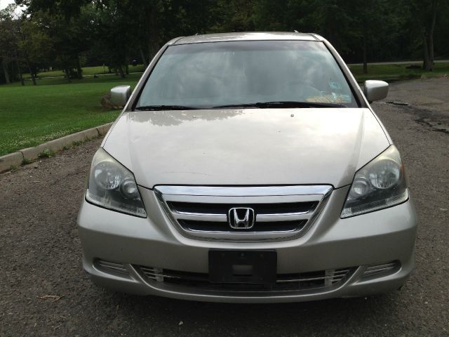 Honda Odyssey 2006 photo 2