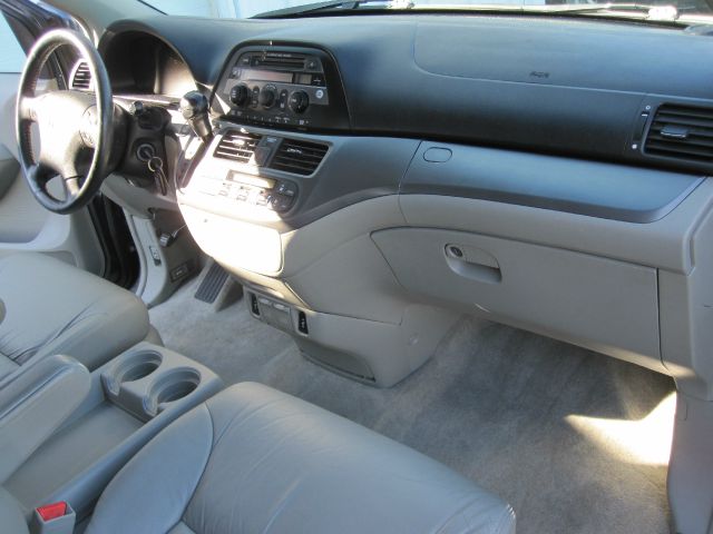 Honda Odyssey 2006 photo 7