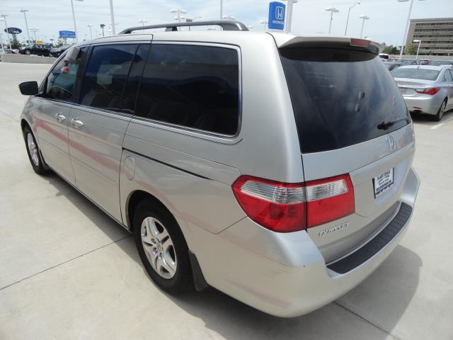 Honda Odyssey 2006 photo 11