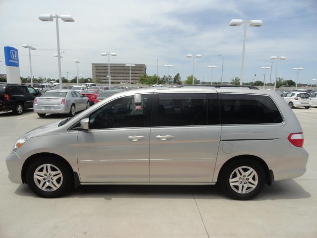 Honda Odyssey 2006 photo 12