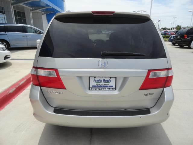 Honda Odyssey 2006 photo 13