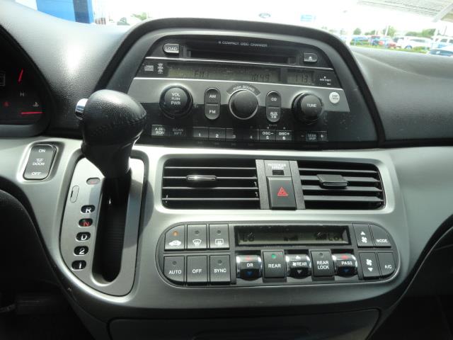 Honda Odyssey 2006 photo 4