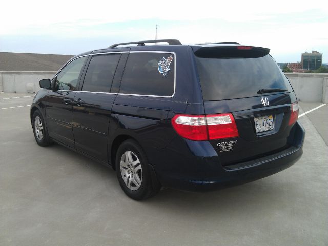 Honda Odyssey 2006 photo 1