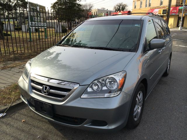 Honda Odyssey 2006 photo 3